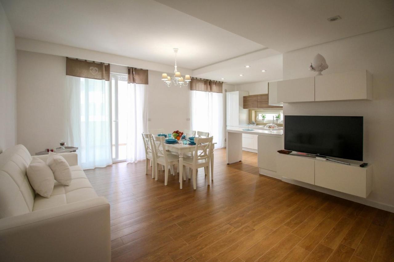 Whitehouse- Monopoli Apartment Exterior photo
